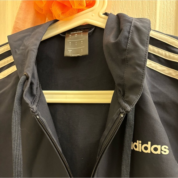 Adidas Windbreaker - Picture 3 of 4